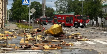 Територію Києво-Печерської лаври тимчасово зачинено для відвідувачів через чисельні пошкодження