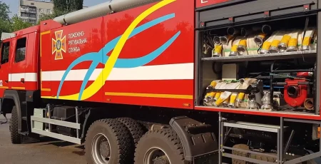 На Бориспільщині внаслідок ворожого обстрілу рф травмовано трьох осіб (відео)
