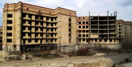 Екснардепа та його трьох спільників підозрюють у спробі захопити лікарню в Деснянському районі