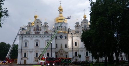 Зеленський: ЄС допоможе Україні відновити саркофаг ЧАЕС і лаврський Успенський собор