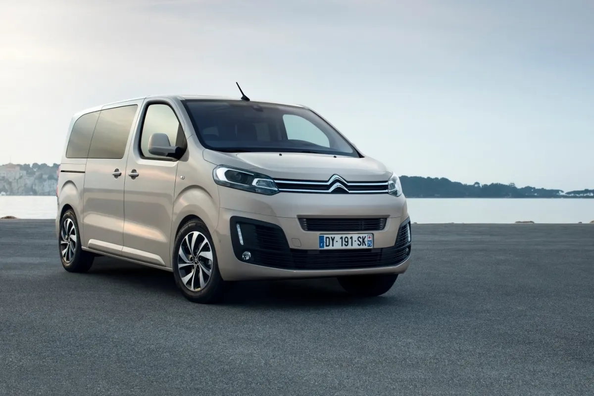 Великодимерська громада за 2 млн гривень придбала новий Citroen