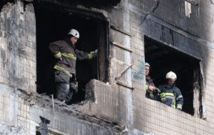 Пошкоджений росіянами будинок на Гарматній ремонтуватимуть за 2,4 млн гривень