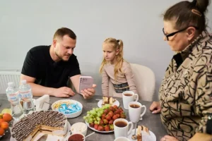 Микола Калашник: Започаткували важливу ініціативу — вішлист дитей-сиріт, які втратили батьків через війну