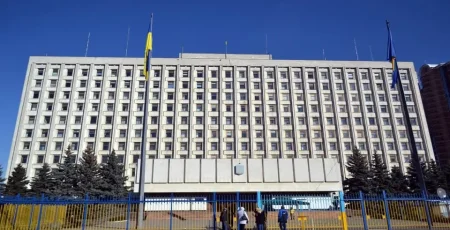 Київоблрада купить 90 подарункових годинників