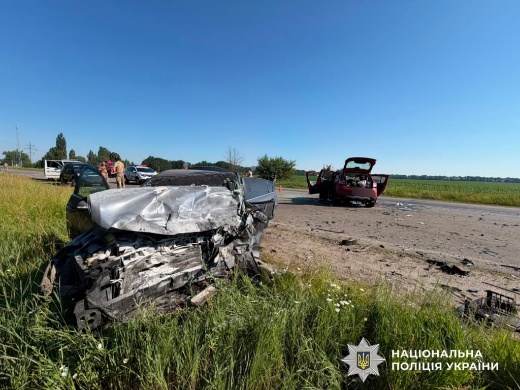 Смертельна ДТП: На Бориспільщині п'ятеро людей загинули, ще двоє травмовані