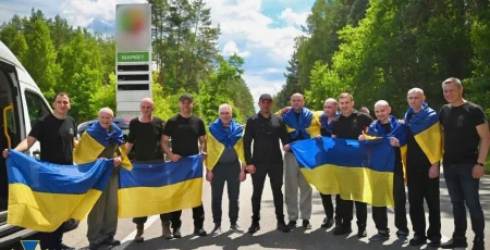 Україна повернула з російського полону сімох цивільних (відео)