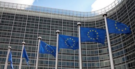 Україна отримала перший транш позики ЄС на 90 мільярдів євро