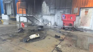 Броварська громада: через нічну атаку пошкоджено будинок, автомобілі та склади