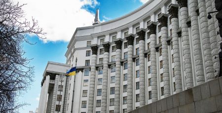 Уряд формально закрив армійцям доступ до “ігорки”