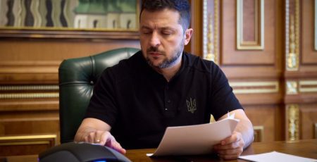 Санкції України: Спілка російських журналістів загалом й низка пропагандистських медіа зокрема потрапили в “чорний список”