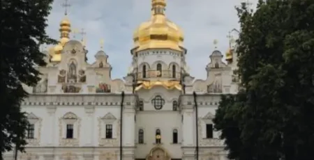 Заповідник “Києво-Печерська лавра” частково відновив роботу для відвідувачів