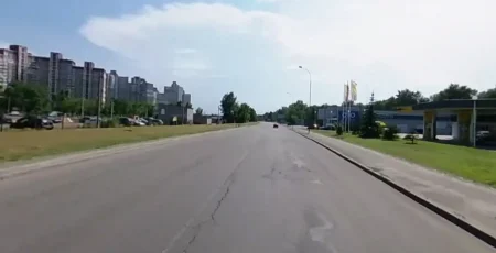 У Києві з 29 червня обмежать рух проспектом Шухевича та вулицею Юності (схеми)