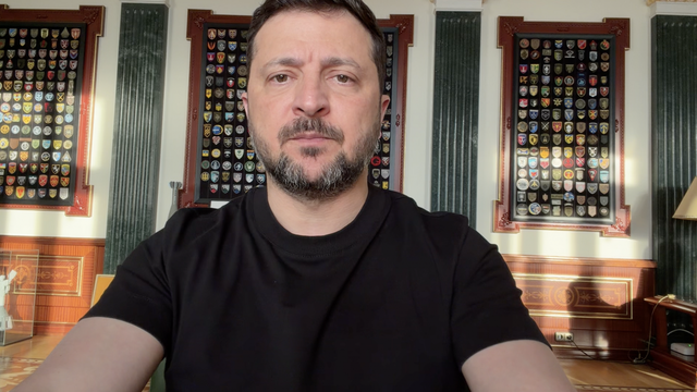 Ми знаємо від розвідки, що масований удар може бути і цієї ночі – Зеленський