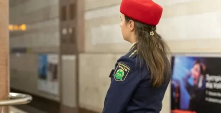 Метро Києва купить нові утеплені костюми для працівників