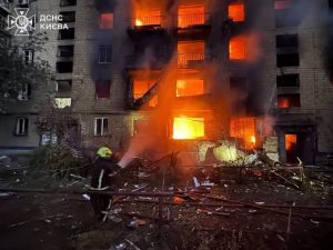 Збір для вченого: Підтримаймо доцента КНУТШ, житло якого зруйнувала рф