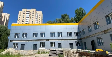 У Броварах для дитсадка та дитячої лікарні будують нові захисні споруди