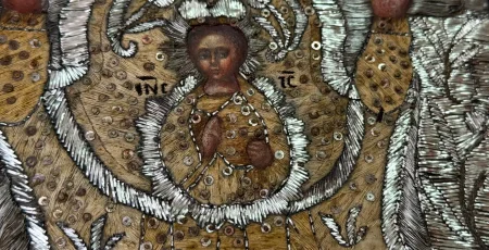 Київські митники упередили вивезення за кордон рідкісної гаптованої ікони «Богоматір Знамення»