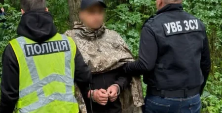 Екскомандиру 155-ї ОМБр і групі осіб повідомили про підозру у викраденні та умисному вбивстві