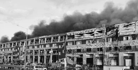 У Києві росіяни знищили склад видавництва Книголав та видавництво MISON (фото, відео)